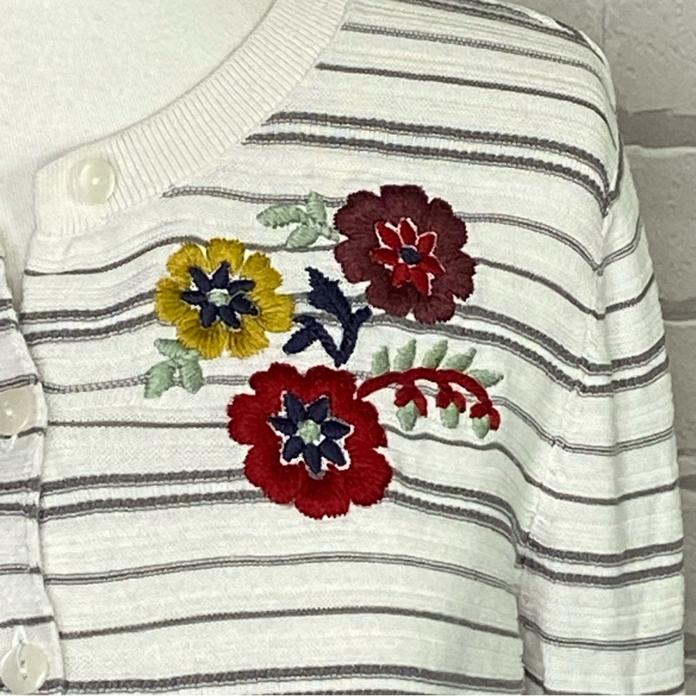 Loft Outlet Gray and White Stripe Cardigan Size Medium - Picture 3 of 6